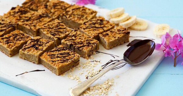 Banana, Apple & Oat Bars