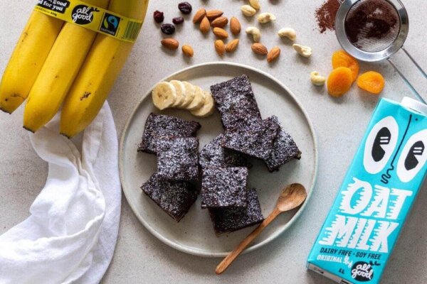 Dark Chocolate & Banana Xmas Cake Brownie