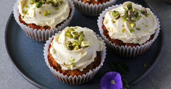 Grain-Free Carrot, Banana, Rosemary & Lemon Babycakes