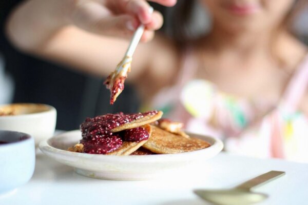 Plant Protein Vanilla Pancakes w/ Berry Chia Jam